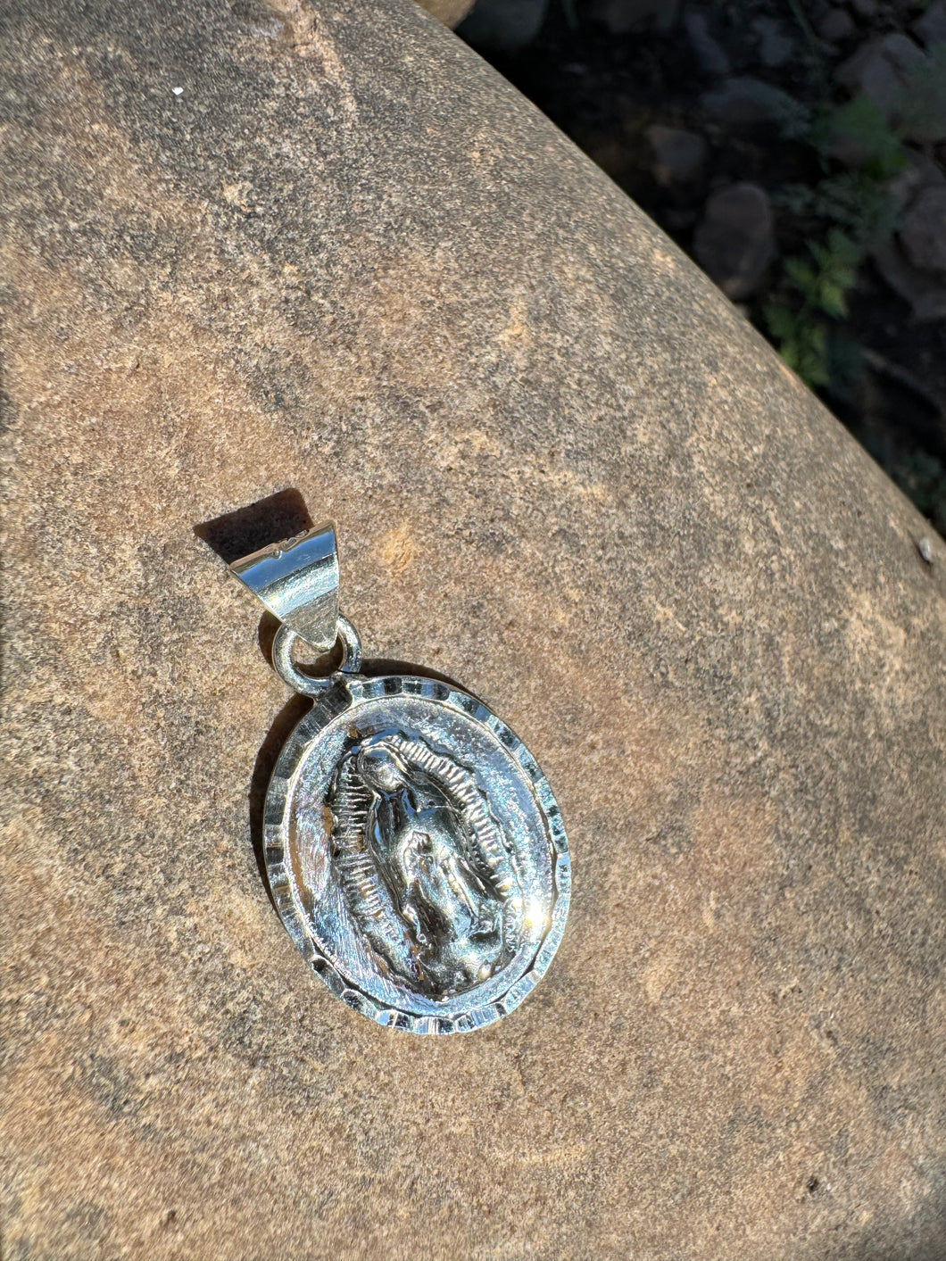 Dije Virgen de Guadalupe