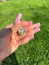 Load image into Gallery viewer, Dije Virgen de Guadalupe
